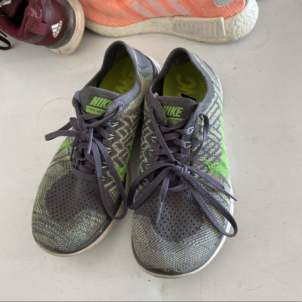Nike Flyknit - Picture 2 of 4